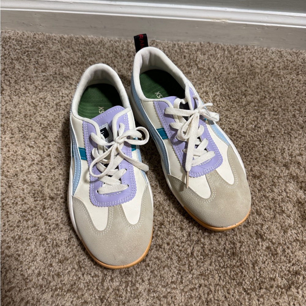 Women’s De Florance Sneakers in White and Purple